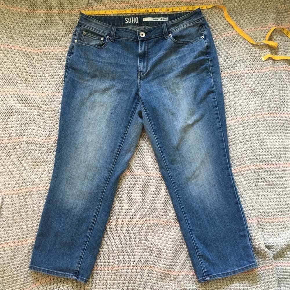 DKNY Soho straight cut women’s jeans